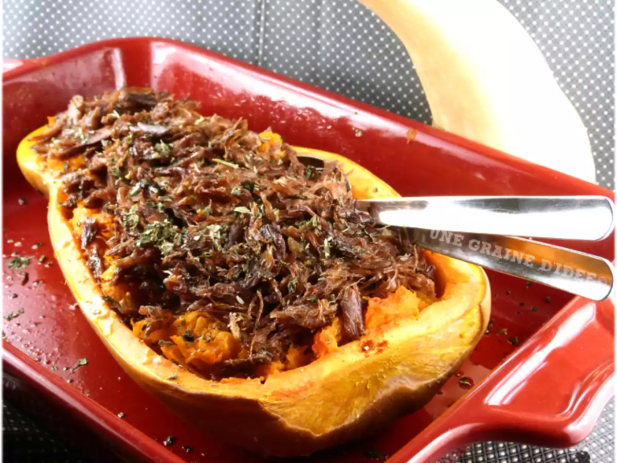 Butternut farcie au Confit de Canard