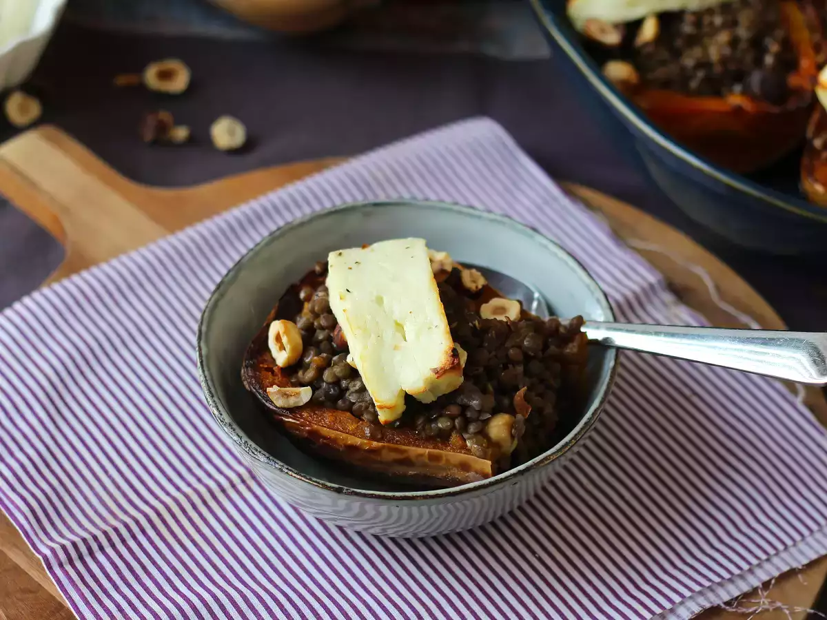 Butternut farcie aux lentilles et halloumi - photo 3