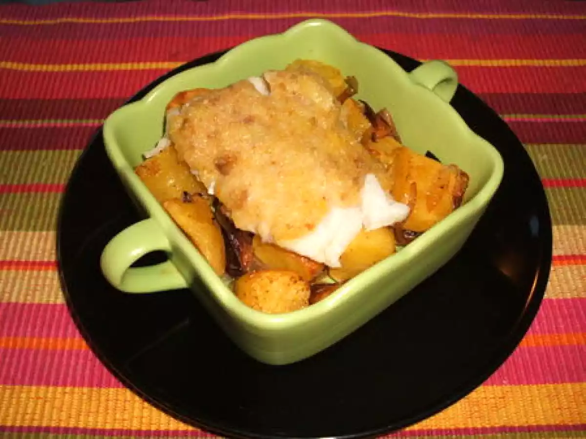 Cabillaud au beurre de chataîgnes, pommes de terre et échalotes au four
