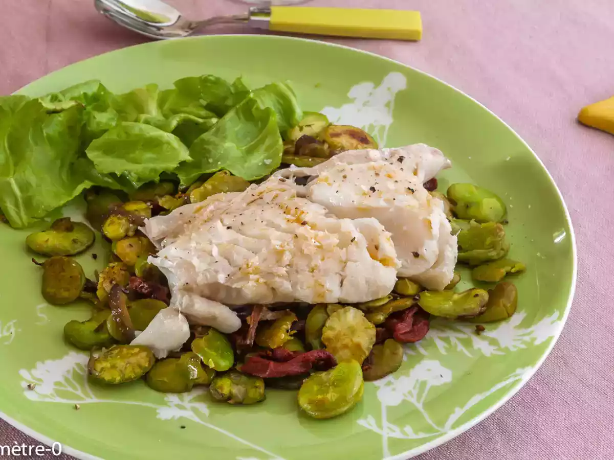 Cabillaud aux fèves et tomates confites