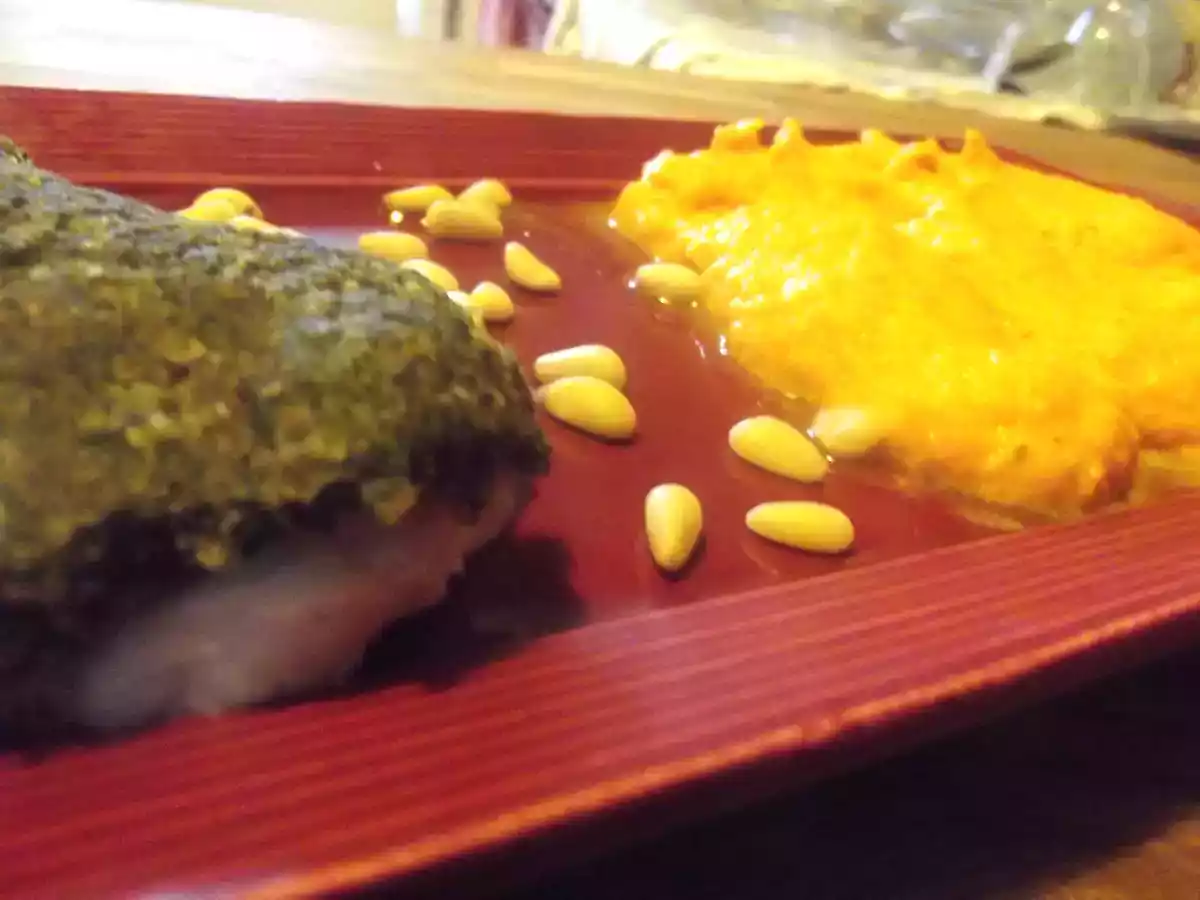 Cabillaud en croûte d'herbes et d'agrumes, mousseline de carottes à l'orange - photo 5