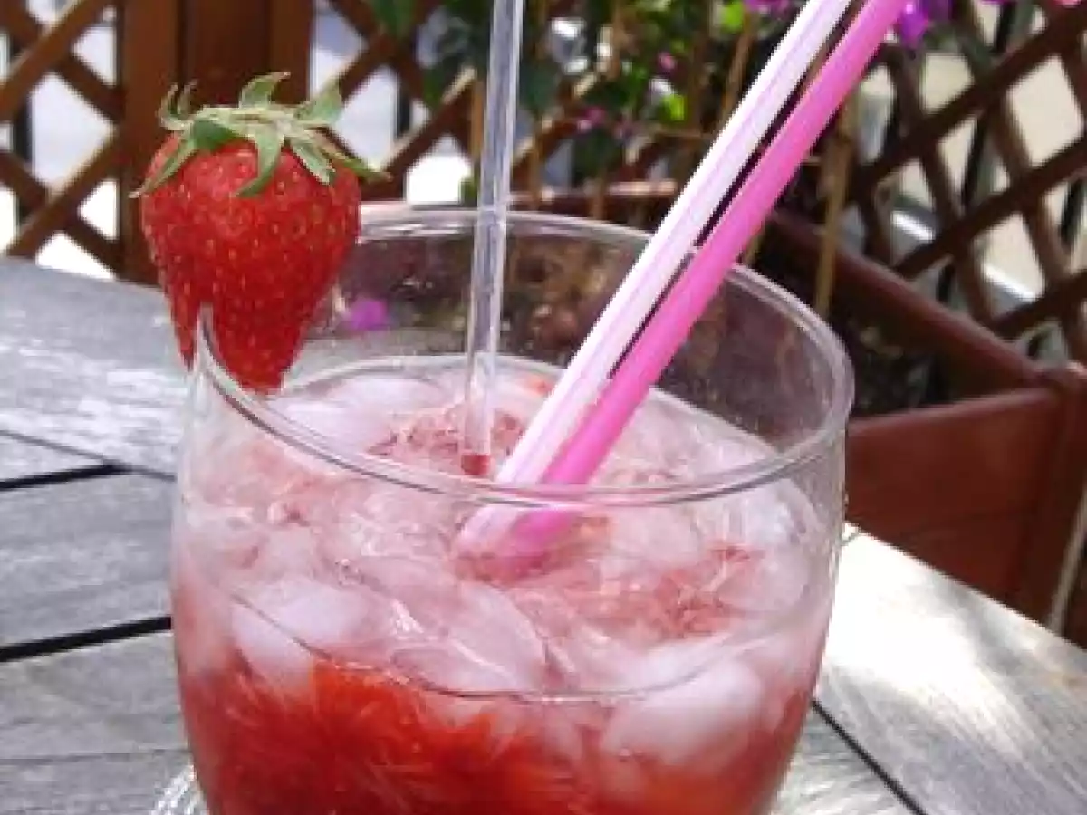 Caipirinha à la Fraise, Strawberry Caipirinha