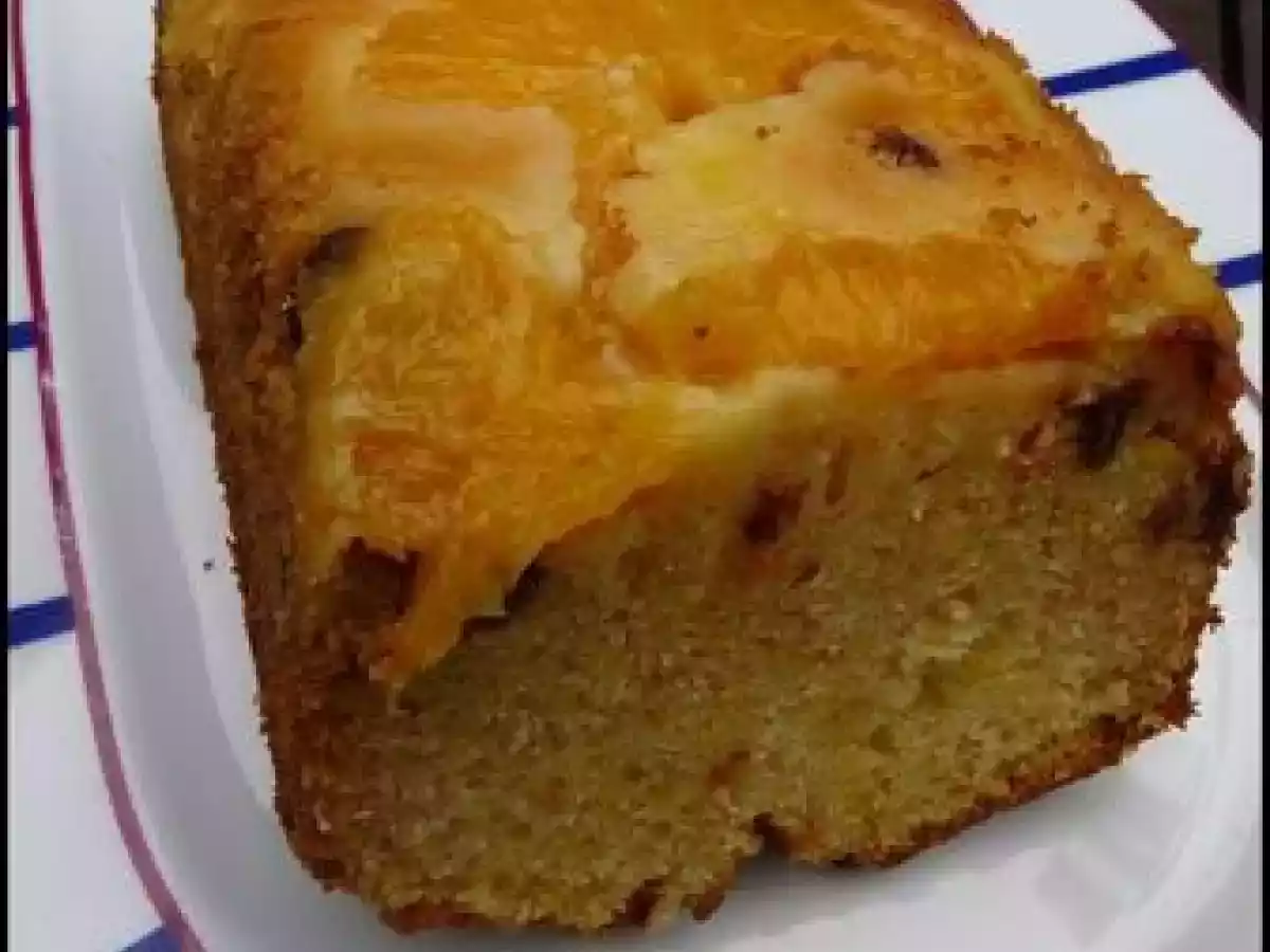 Cake à l'orange, raisins, cognac