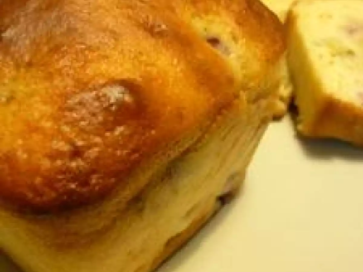 Cake à la banane et aux framboises