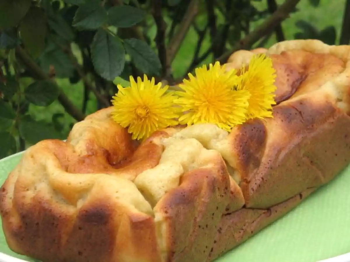 Cake à la confiture de pissenlit