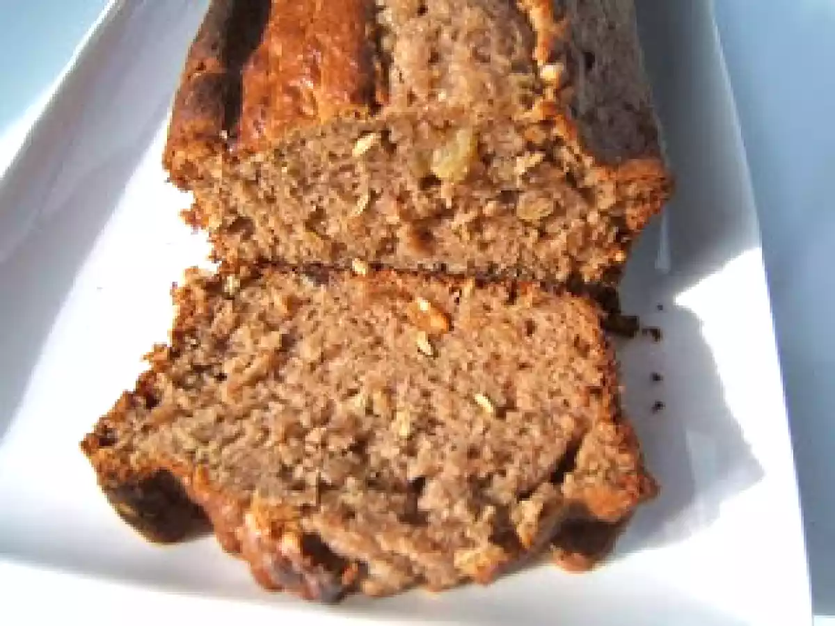 Cake à la farine de châtaigne ; marmelade de figue et anis vert