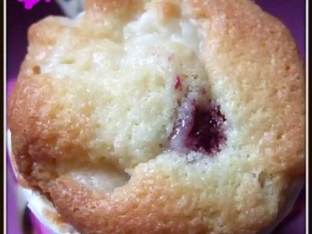 Cake à la framboise et pâte d'amande, un pur délice...