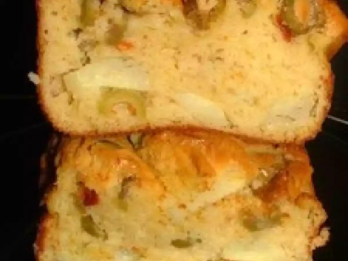 Cake artichaut, olive, tomates séchées