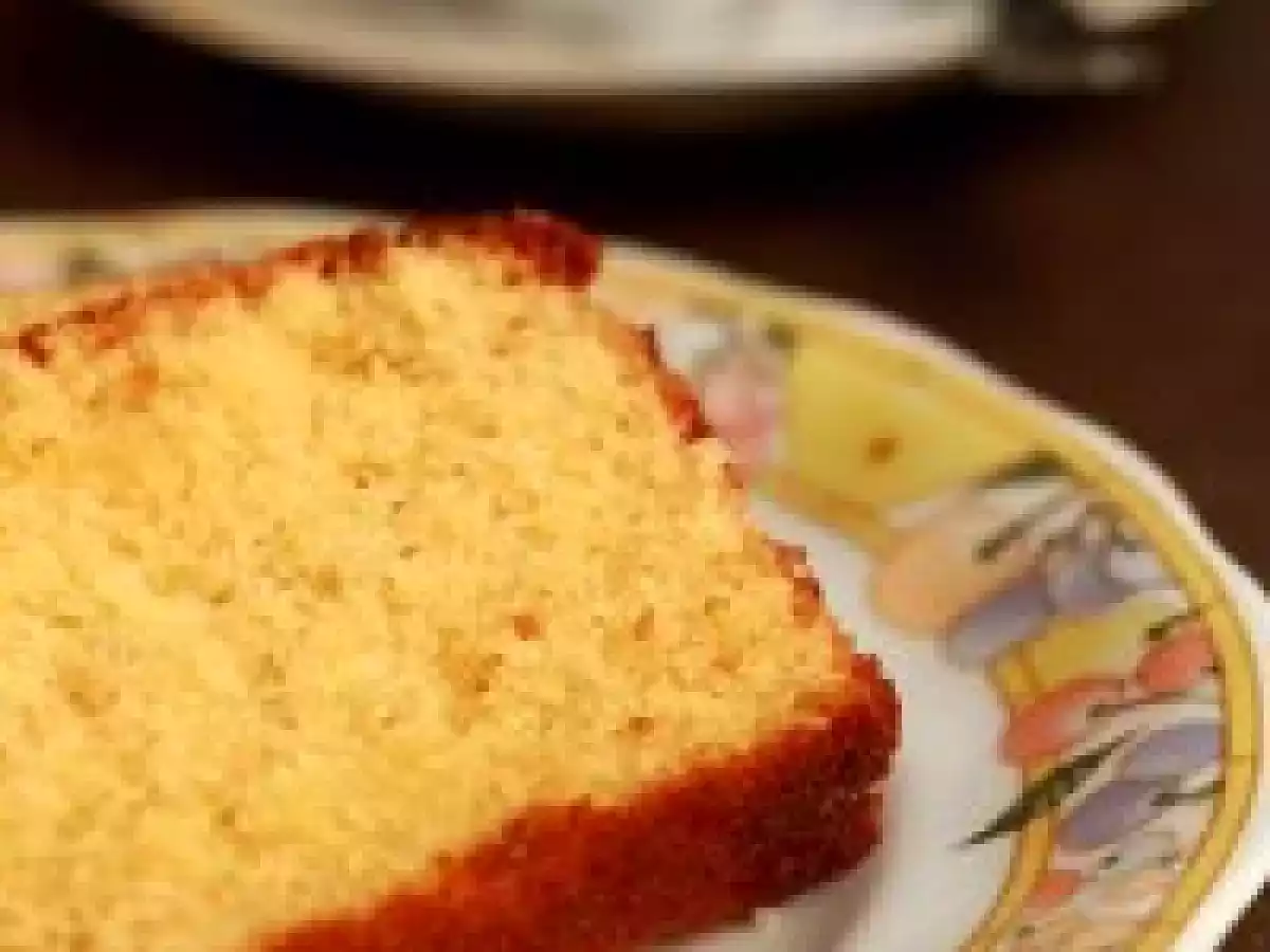 Cake au citron et aux amandes à la farine de maïs