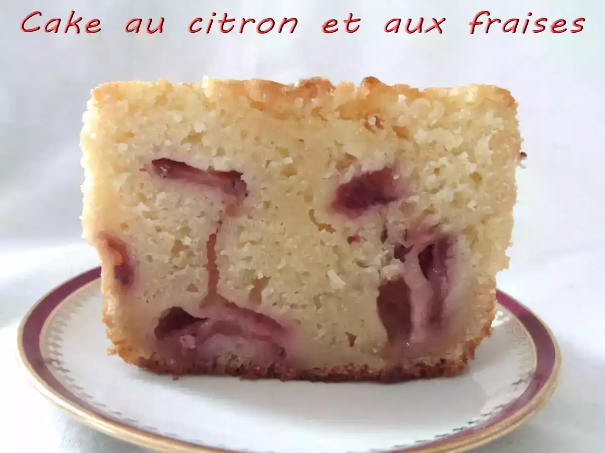 Cake au citron et aux fraises