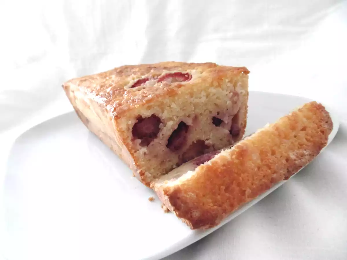 Cake au citron et aux fraises - photo 2