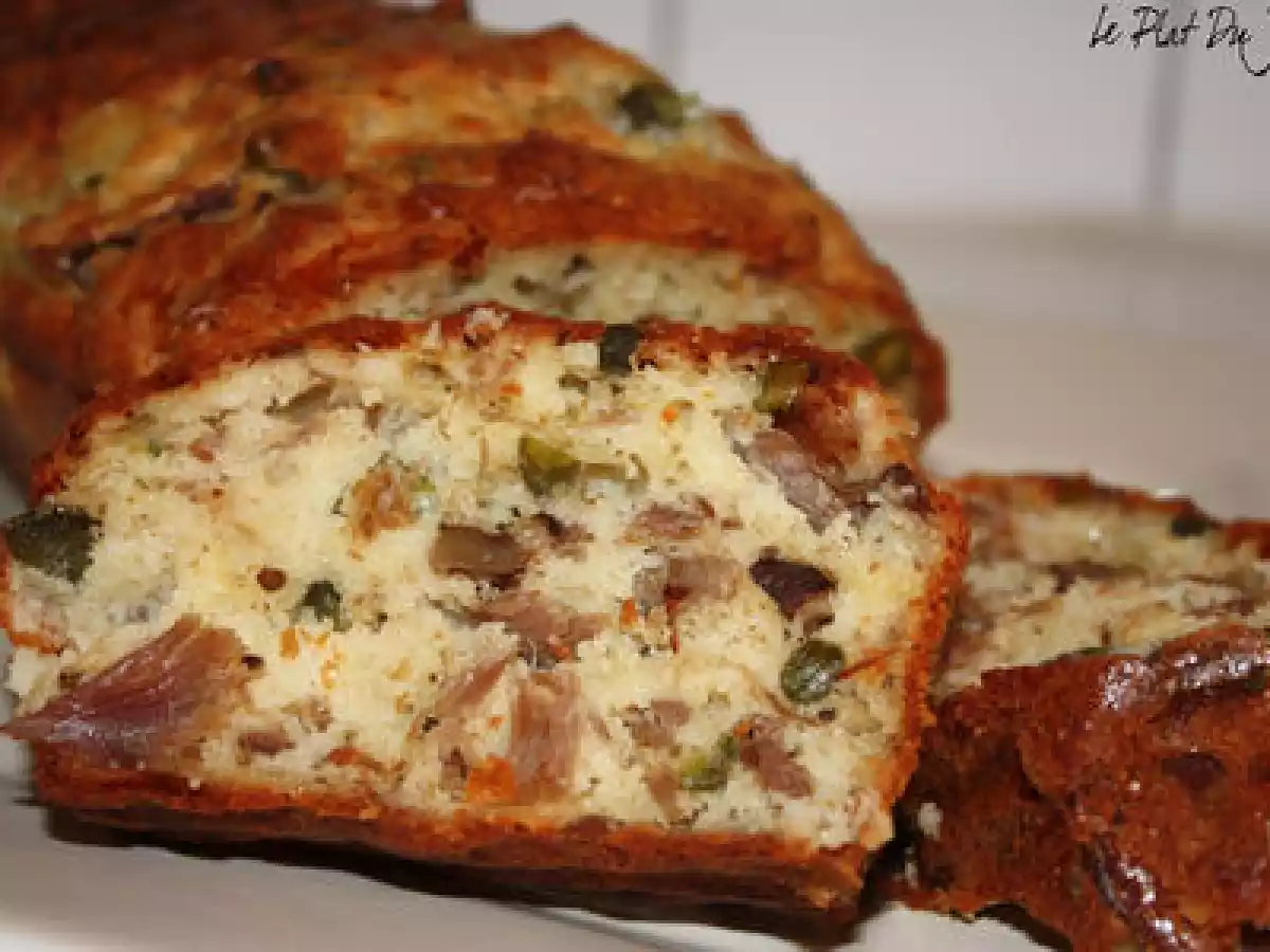 Cake au confit de canard, noix et pistaches - photo 3