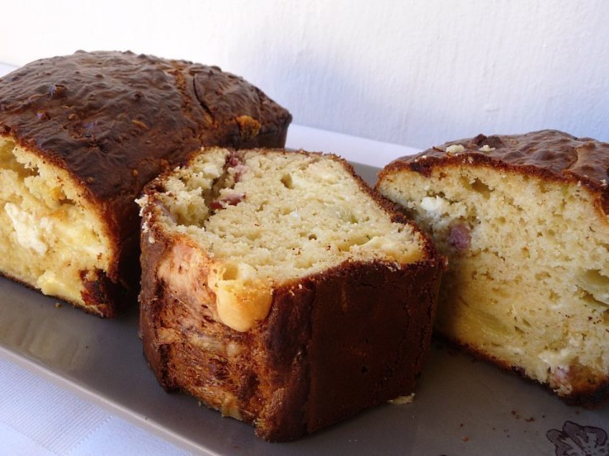 Recette de cake au fromage lardons chorizo