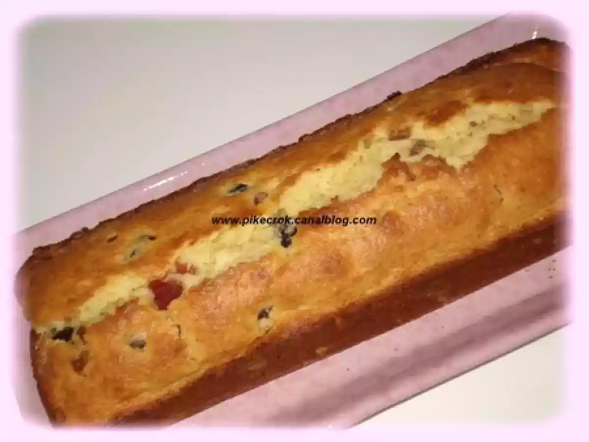 Cake au fruits confits et fromage blanc vanillé