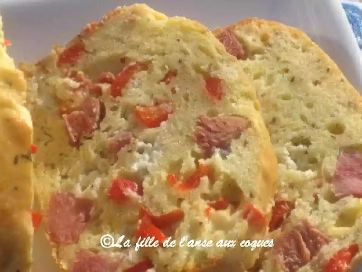 CAKE AU JAMBON, BOURSIN ET POIVRON ROUGE - photo 2