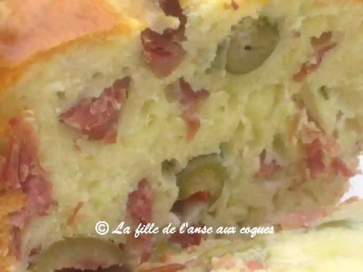 CAKE AU JAMBON ET AUX OLIVES FARCIES - photo 3