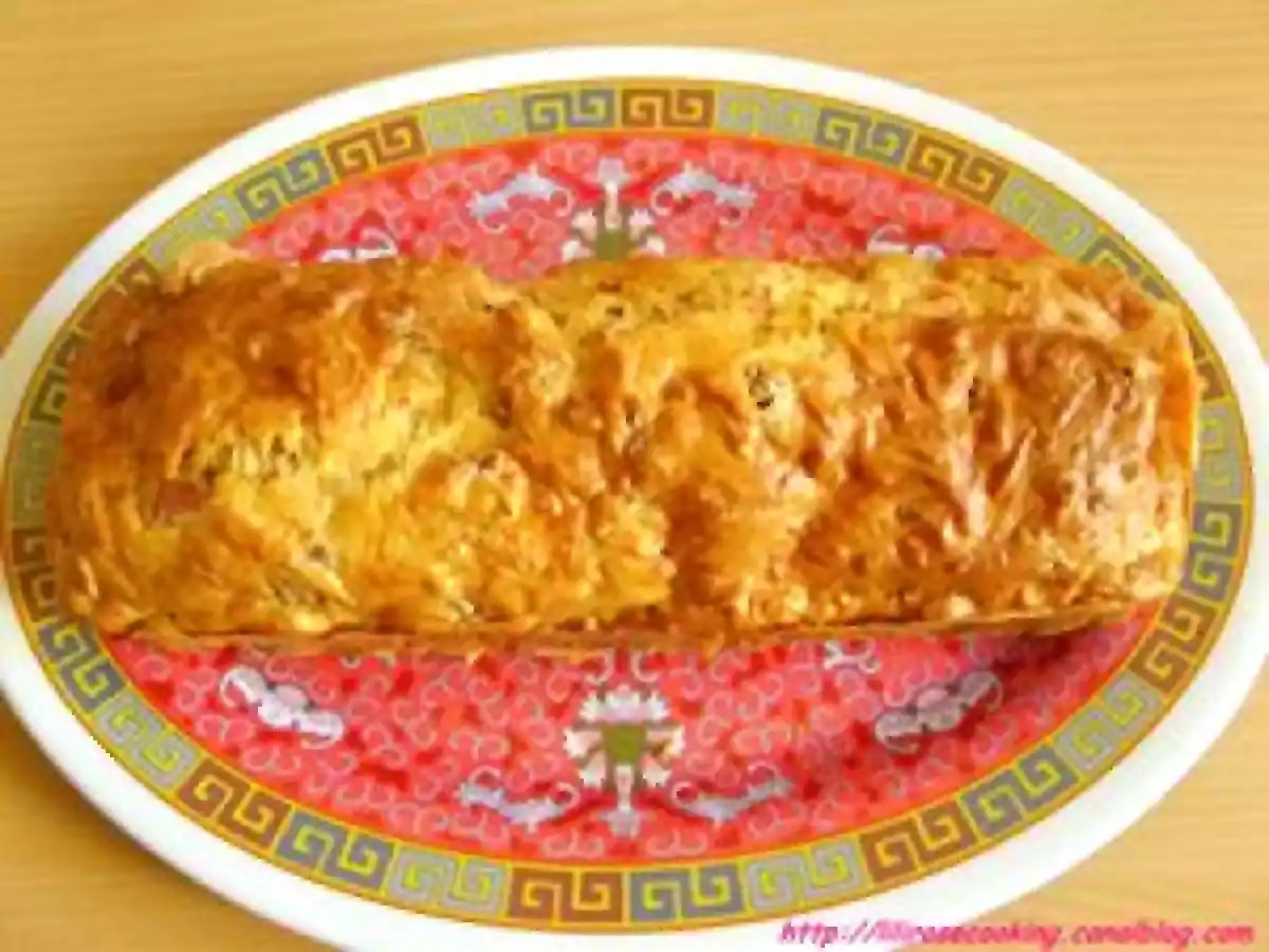 Cake au jambon fromage bleu et gruyère