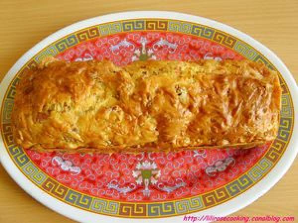 Cake au jambon fromage bleu et gruyère