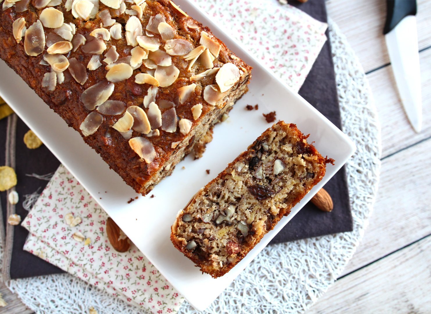 Cake au muesli sans sucre ajouté recette antigaspillage et parfaite