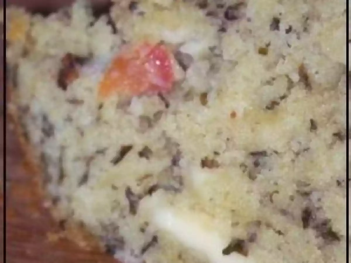 Cake au pesto et tomates fraîches