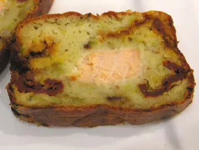 Cake au Saumon, Tomates Séchées et Fondue de Poireaux - photo 3