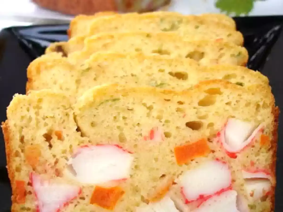 CAKE AU SURIMI ET AUX CAROTTES