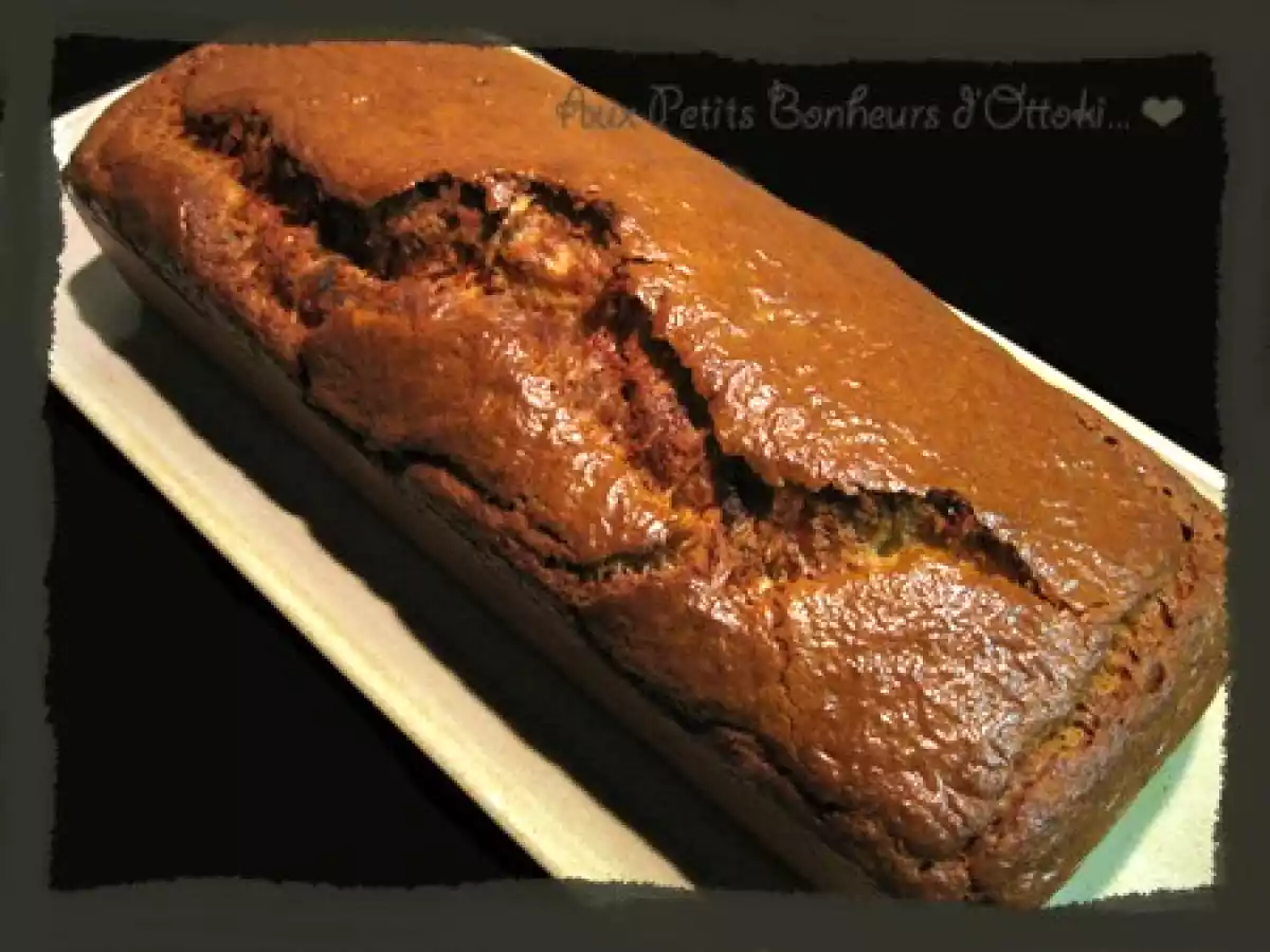 Cake aux anchois, aux tomates et aux olives noires