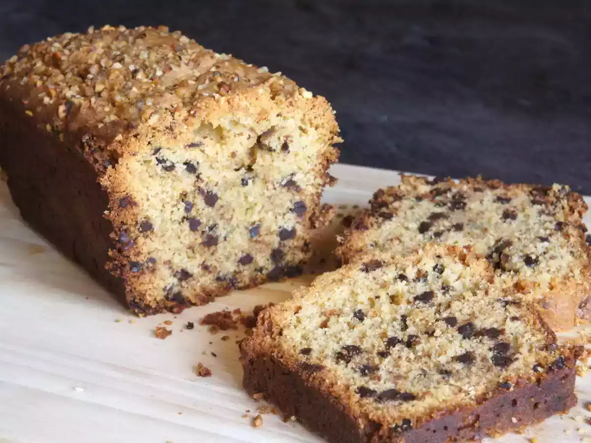 Cake aux noisettes et pépites de chocolat noir - photo 3