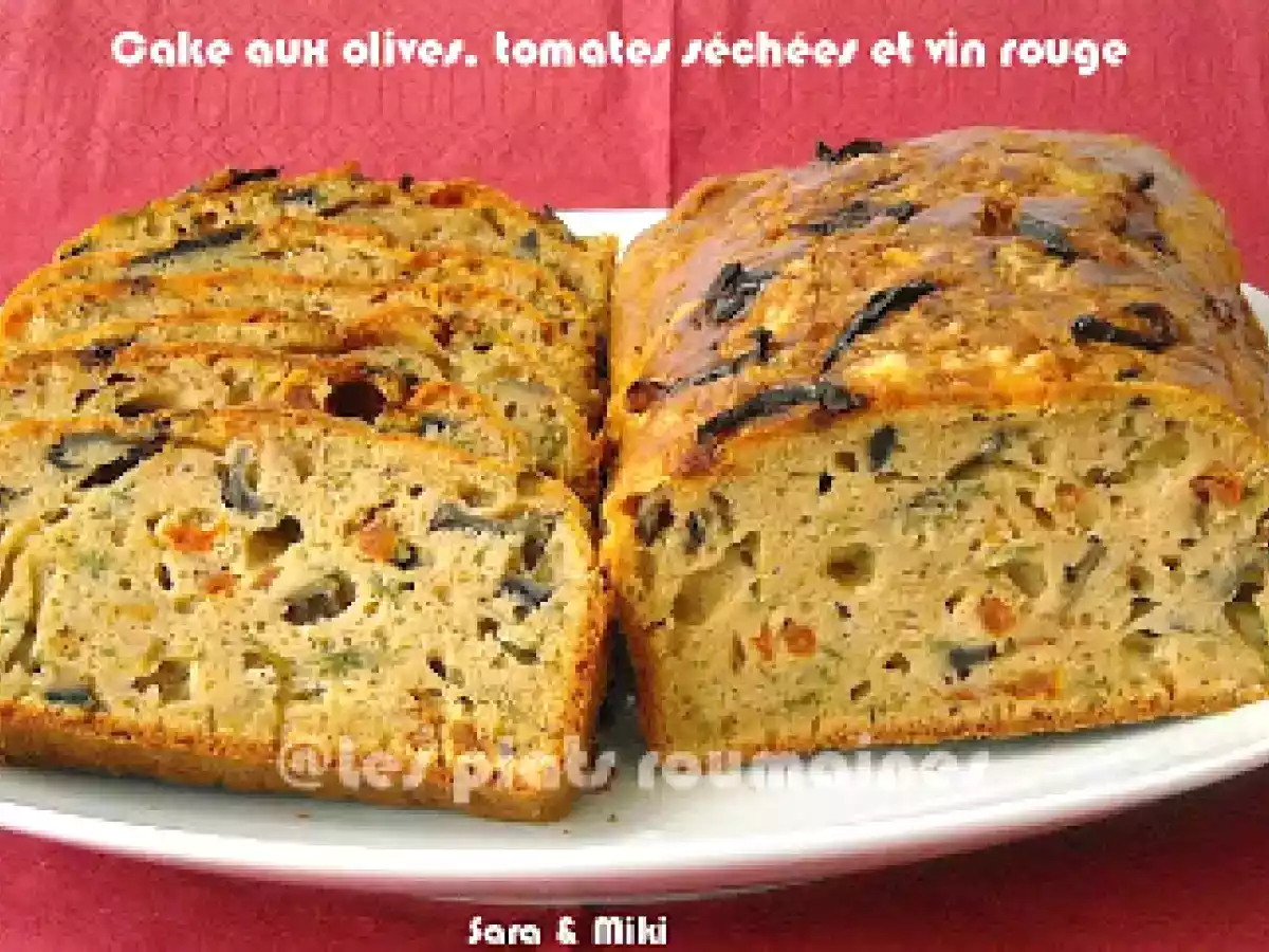 Cake aux olives, tomates séchées et vin rouge - photo 3