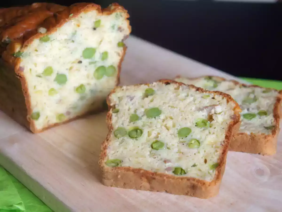 Cake aux petits pois frais, lardons et comté - photo 2