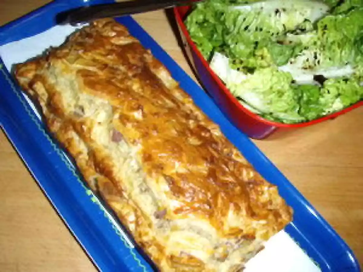 Cake aux pommes, noix et magret... une recette pom de pom!