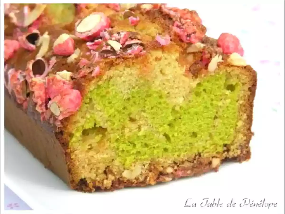 Cake aux Pralines Roses et à la Pistache - photo 3