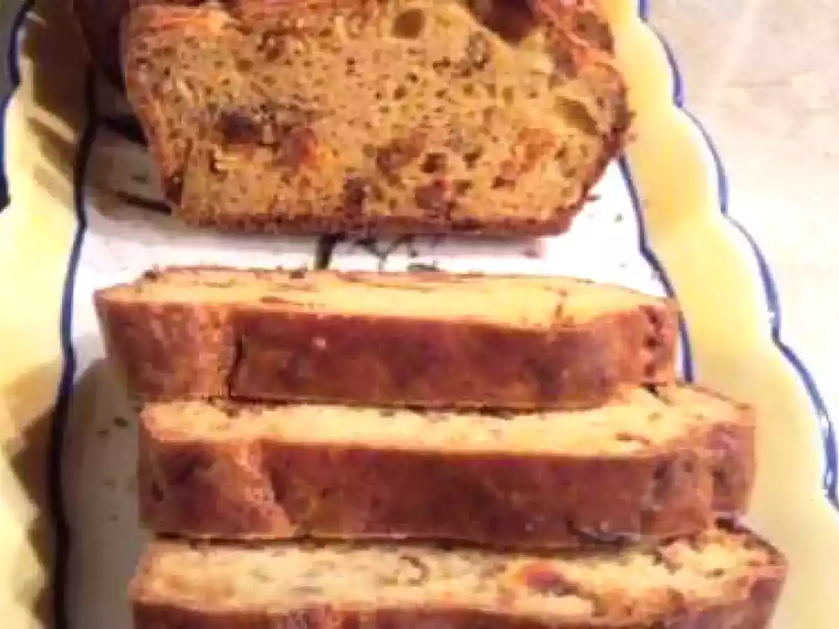 CAKE AUX TOMATES SECHEES, JAMBON ET MAROILLES - photo 5