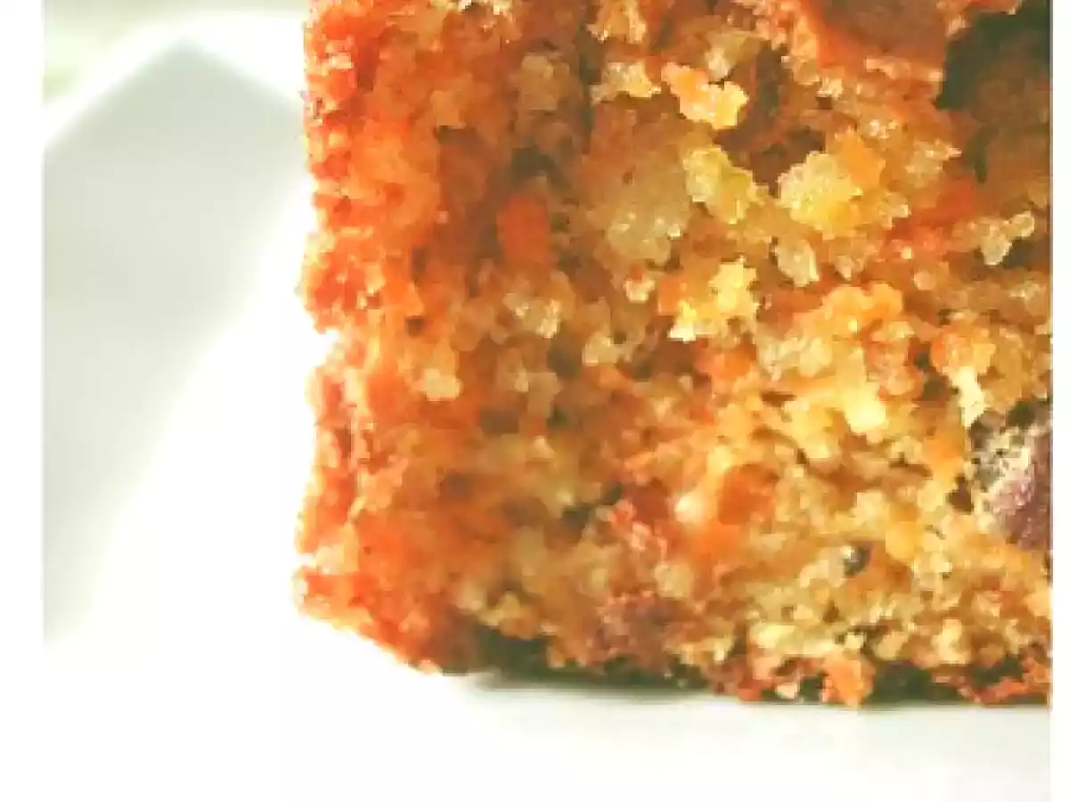 CAKE CAROTTE ET NOISETTES DE P. HERME...SANS BEURRE ni Huile!!!