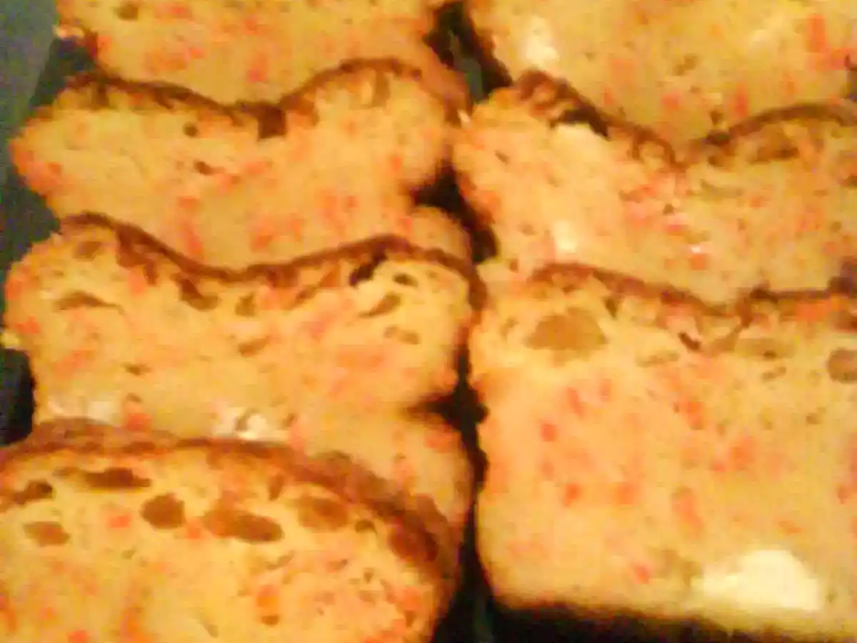 Cake carottes, chévre et emmental