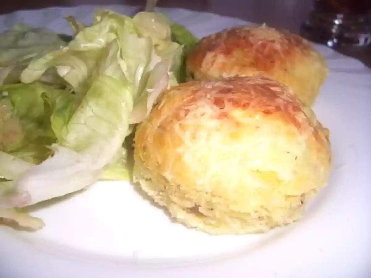 Cake courgette - feta - poulet