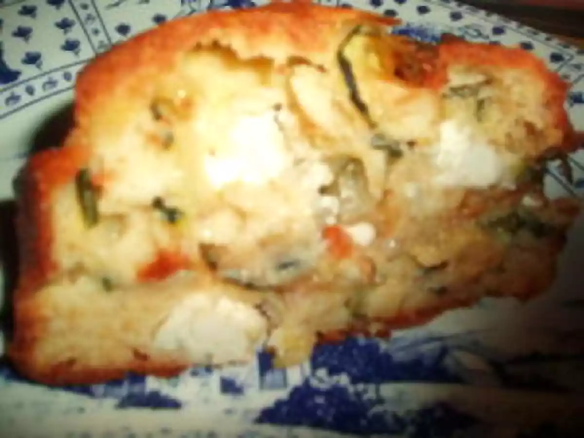 Cake courgettes, poivron, feta