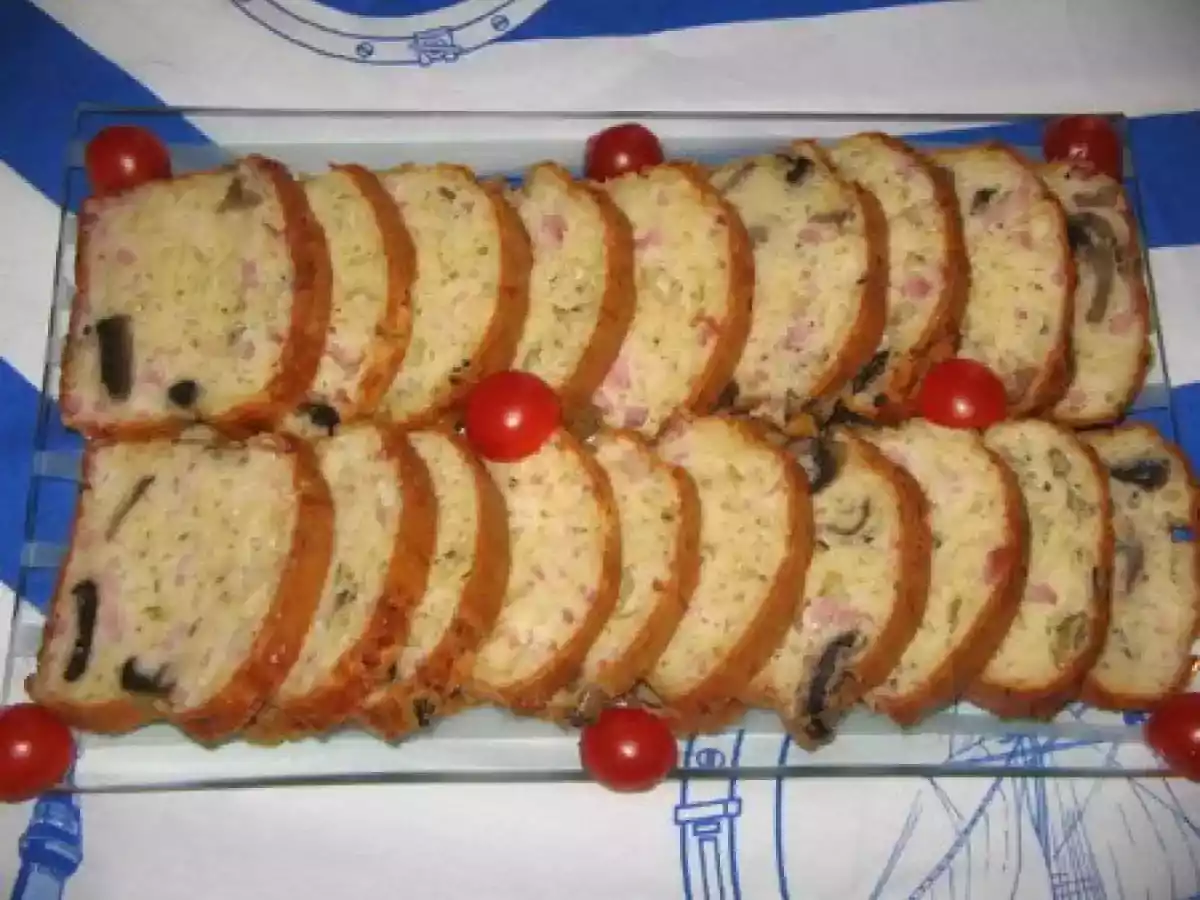 Cake d'automne au champignons et lardons
