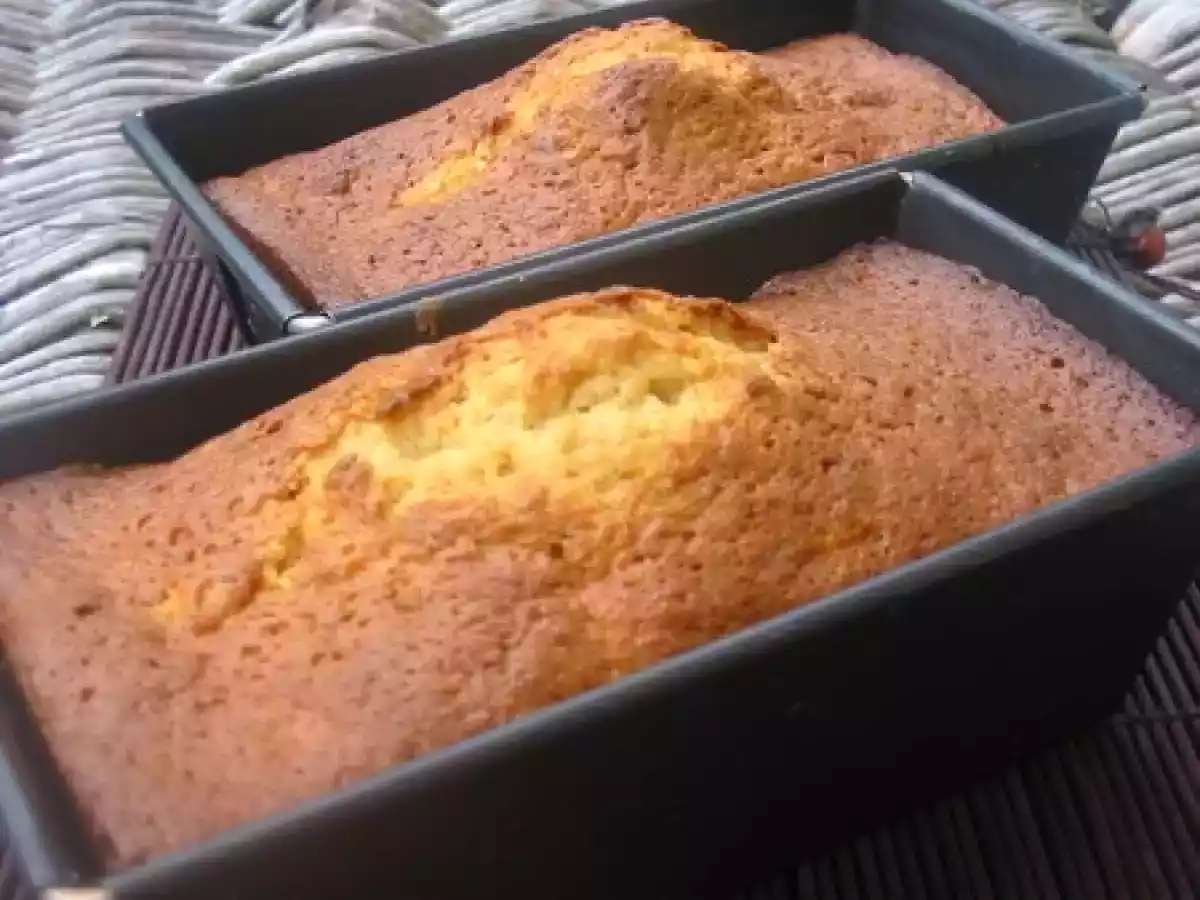 Cake fondant aux pommes et caramel au beurre salé - photo 2