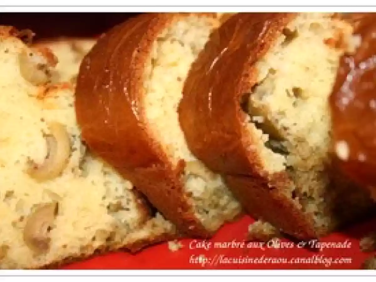 Cake marbré aux olives & tapenade