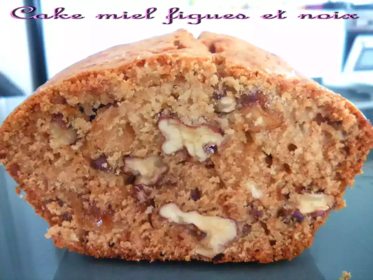 Cake miel figues et noix