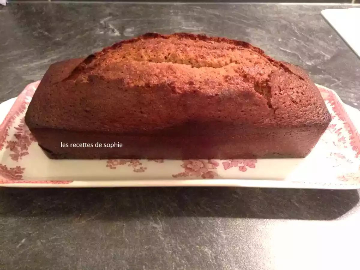 CAKE MOELLEUX AUX CARAMBARS