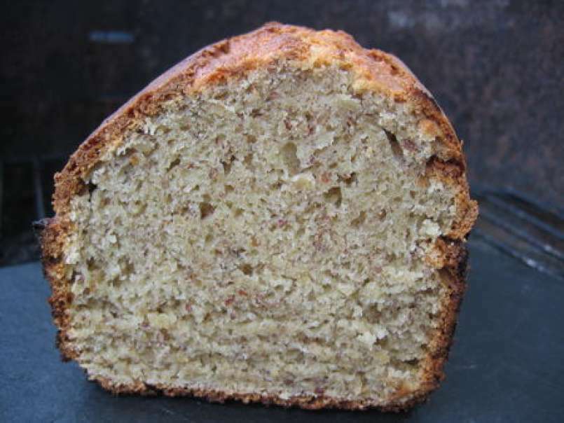 Cake moelleux aux noisettes sans beurre, photo 1