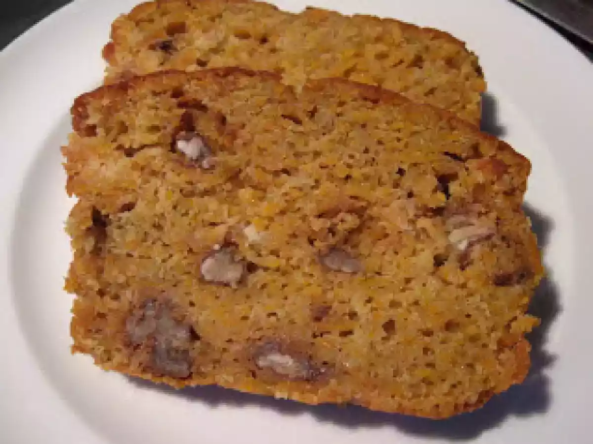 Cake très moelleux à la patate douce et au chocolat blanc