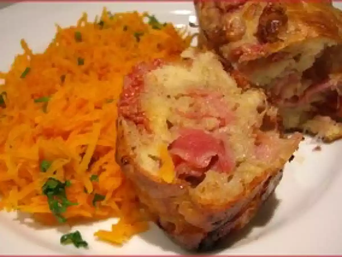 Cakes au beaufort, jambon de pays & figues et ses carottes au cumin