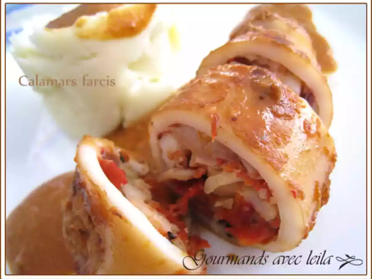 Calamars farcis aux fruits de mer et purée à l'huile d'olive