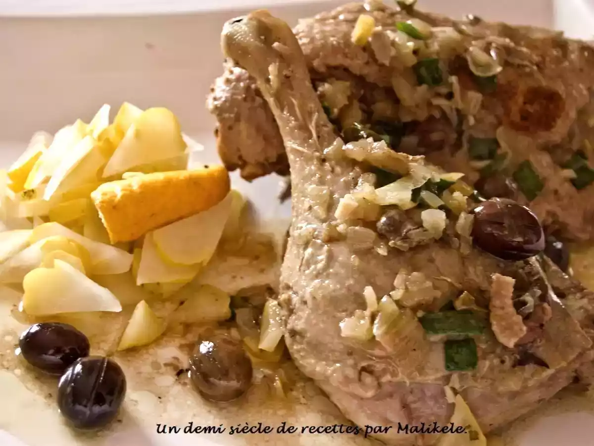 Canard au basilic thai et au cédrat main de boudha.