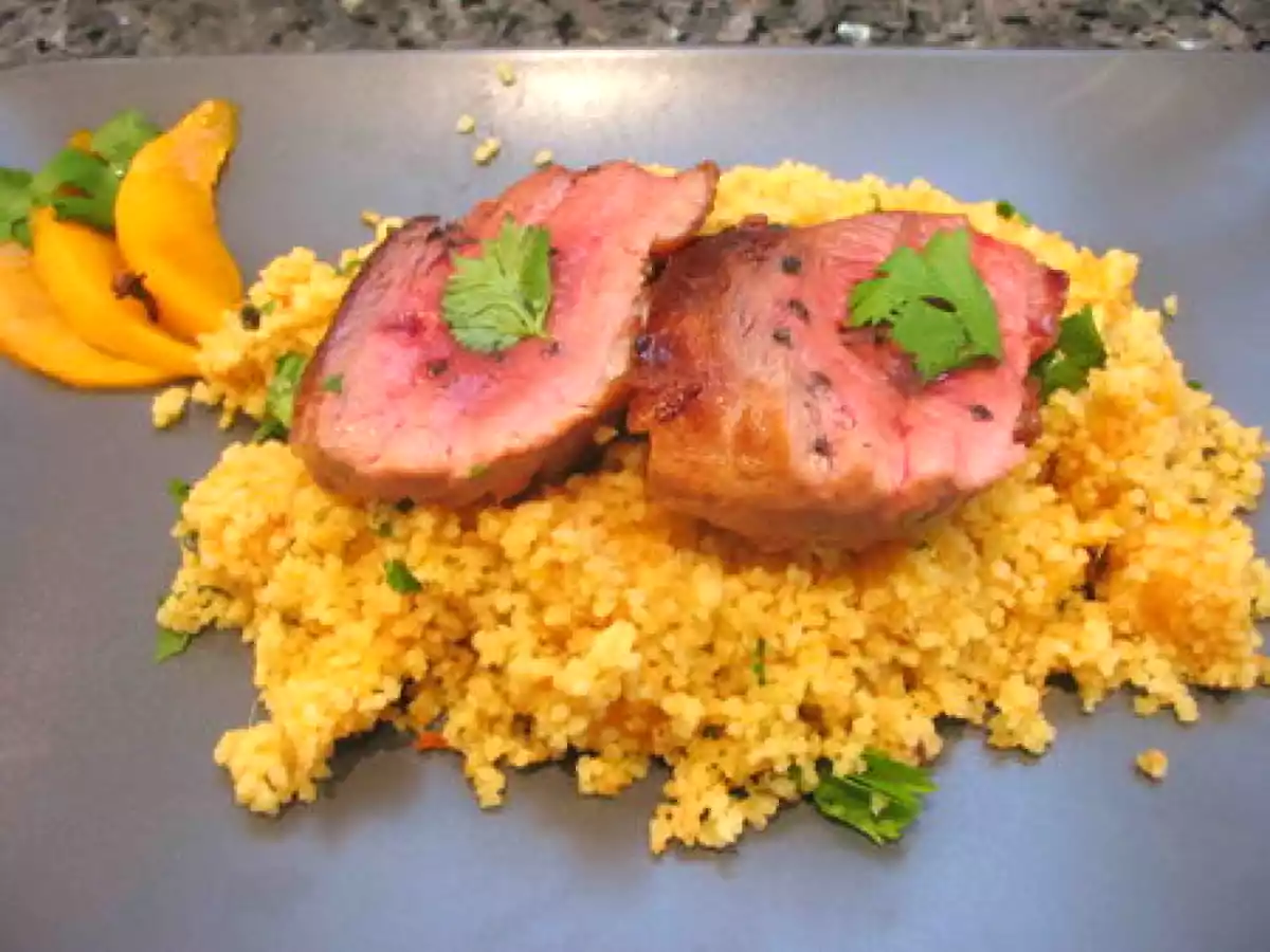 Canard au miel, couscous mangue et coriandre - photo 2
