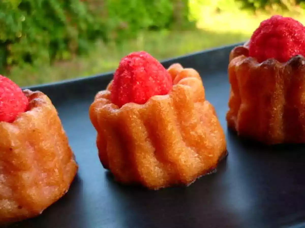 Cannelés aux fraises Tagadas