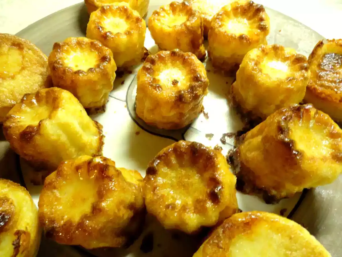 Cannelés ou Muffins au reblochon